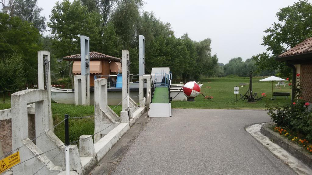 Albergo Del Po Viadana Екстер'єр фото