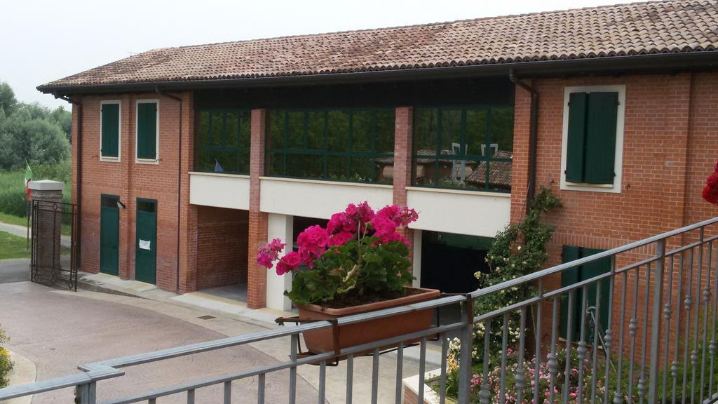 Albergo Del Po Viadana Екстер'єр фото