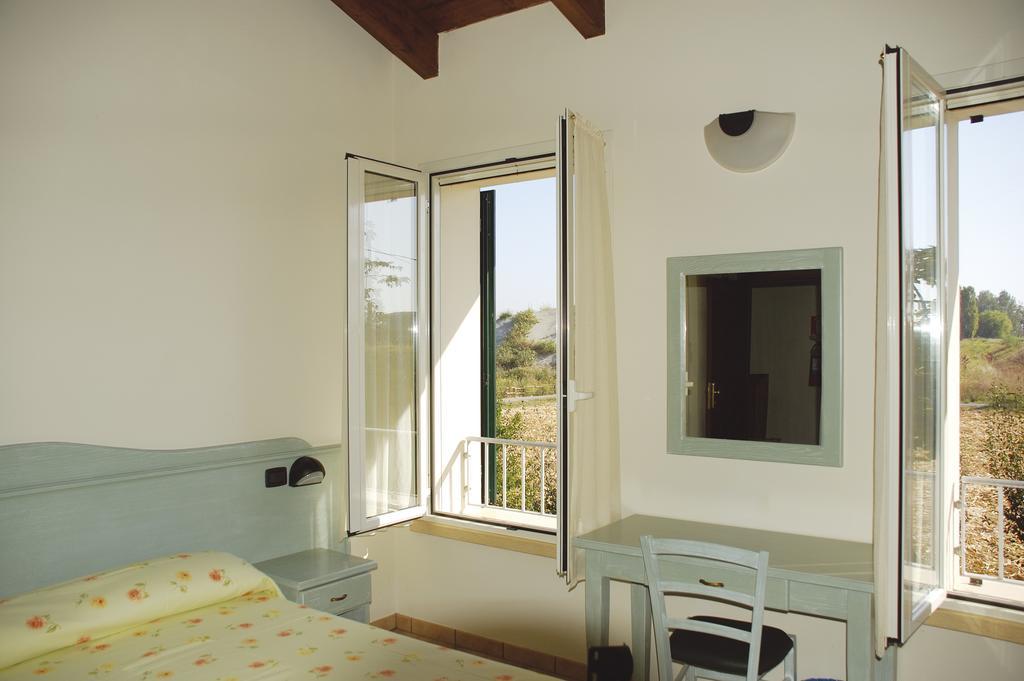 Albergo Del Po Viadana Екстер'єр фото