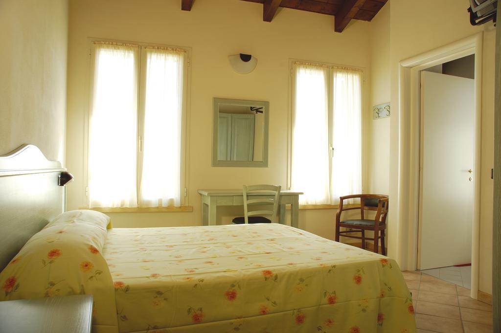Albergo Del Po Viadana Екстер'єр фото